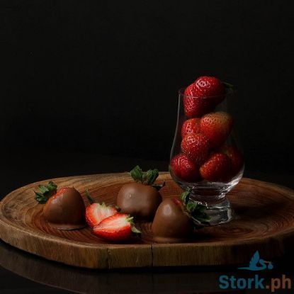 Picture of CMV Txokolat Sofia Strawberries (24 pcs)