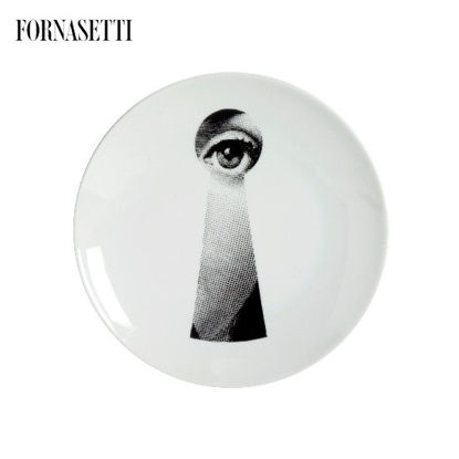 Picture of Fornasetti Porcelain Wall plate Tema e Variazioni n°14 black/white